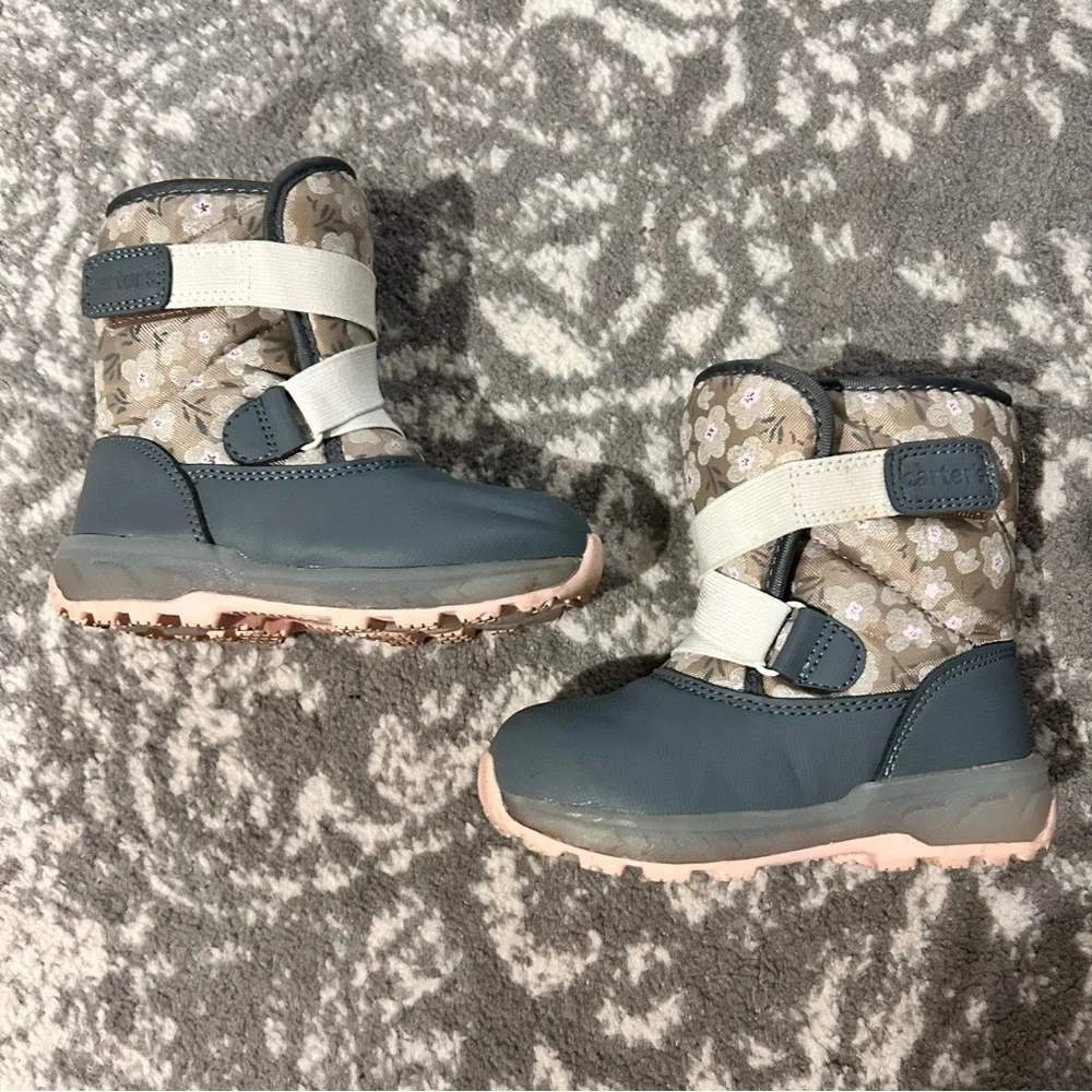 Carters Toddler Girls Legolas Winter Boots Size 8
